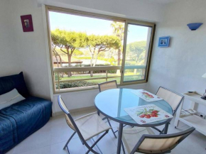 Appartement Six-Fours-les-Plages, 2 pièces, 4 personnes - FR-1-316-281